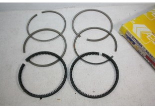 JEU DE SEGMENTS MOTEUR D/68,45mm AE..CITROEN 2CV4 SPECIAL AZU DYANE...