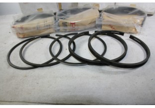 KIT DE 4 JEUX DE SEGMENTS DE PISTON PERKINS ...CAMIONS UTILITAIRES ...