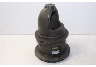 NEZ DE DEMARREUR RENAULT n°884 D/82mm...RENAULT AG CH Type 85 - Tra...