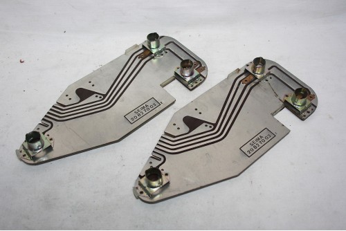 LOT DE 2 PLATINES DE FEUX ARRIERES DROITS SEIMA...PEUGEOT 104 - Tra...