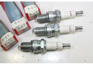 LOT DE 3 BOUGIES CHAMPION N8Y...SIMCA 1000 RALLYE MATRA RENAULT R5 ...