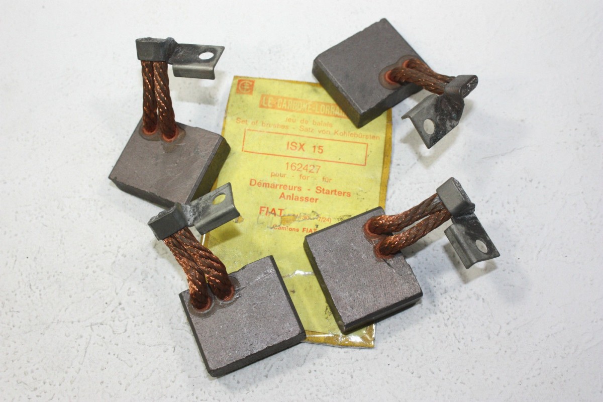 CHARBONS ISX 15 POUR DEMARREUR FIAT...POUR FIAT CAMIONS - Tracauto1950