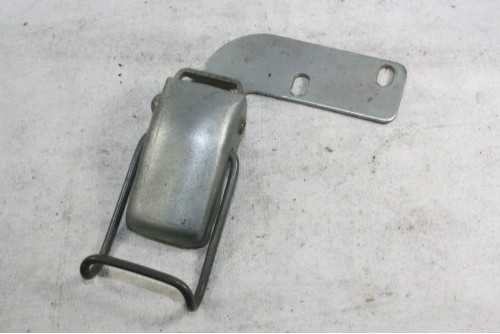 GRENOUILLERE DE CAPOTE COTE GAUCHE ...CITROEN 2CV - Tracauto1950