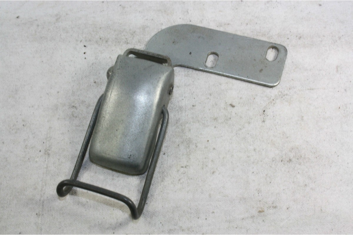 GRENOUILLERE DE CAPOTE COTE GAUCHE ...CITROEN 2CV - Tracauto1950