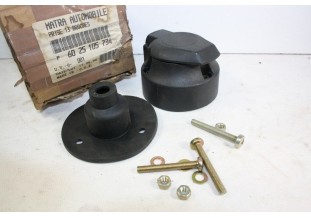 PRISE DE BRANCHEMENT DE REMORQUE 13 BROCHES MATRA...AUTOS ANCIENNES...