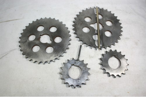 LOT DE PIGNONS DE DISTRIBUTION...POUR RENAULT R8 R10 R4L FLORIDE - ...