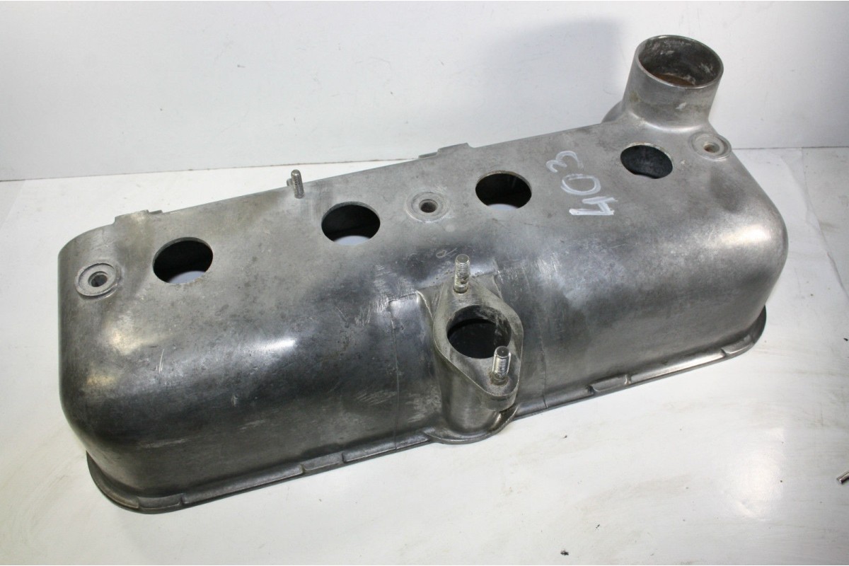 CACHE CULBUTEUR...PEUGEOT 403 - Tracauto1950