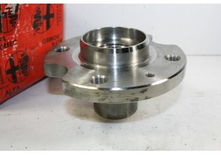 MOYEU DE ROUE AV OU AR?? ALFA ROMEO 60501373...POUR ALFA ROMEO ALFE...