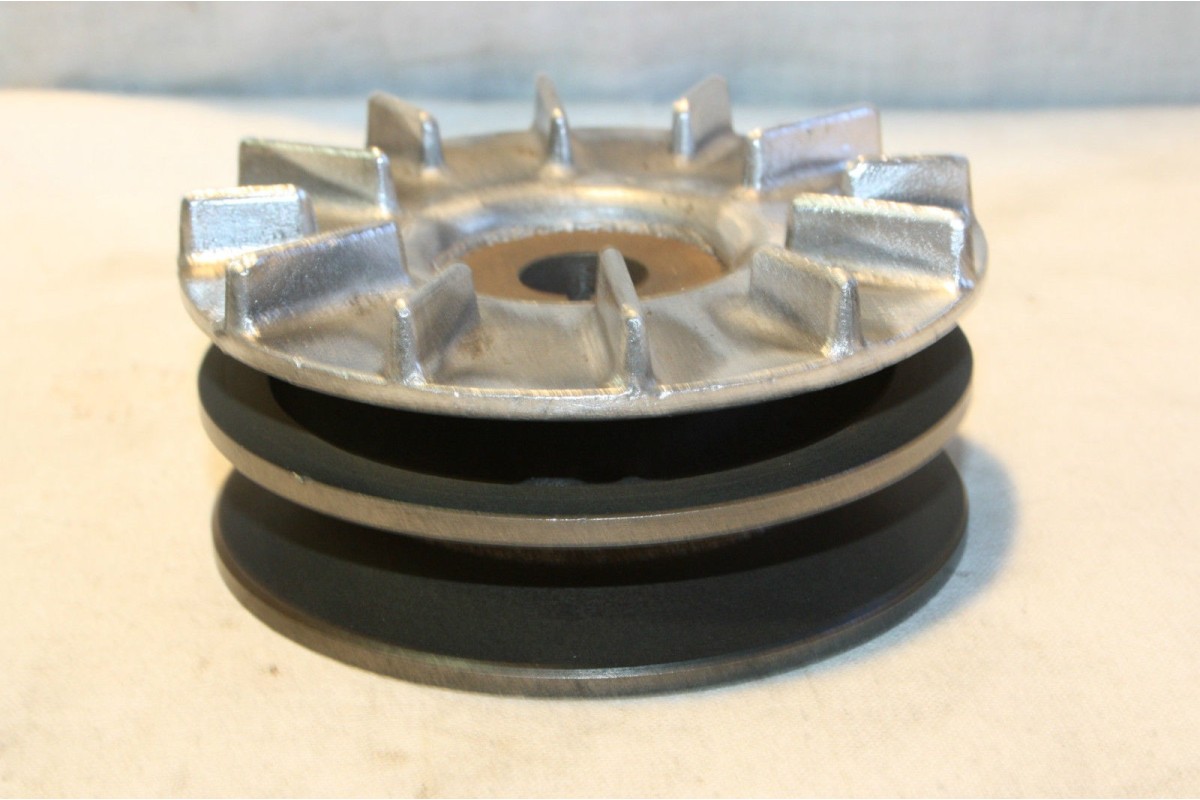 POULIE VENTILATEUR DE DYNAMO LJ 81...PEUGEOT 302 402 - Tracauto1950