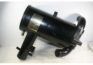 BOITIER DE FILTRE A AIR RENAULT 7701033435...RENAULT R8 R10 R12 JUV...
