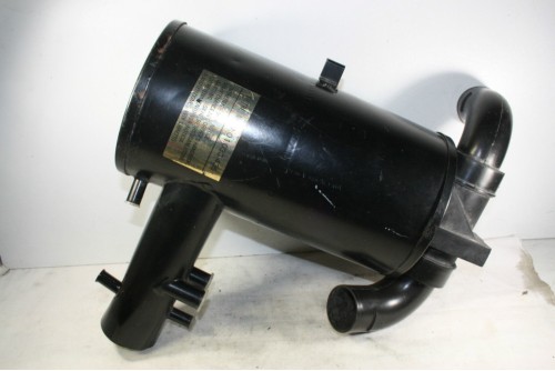 BOITIER DE FILTRE A AIR RENAULT 7701033435...RENAULT R8 R10 R12 JUV...