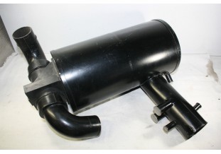 BOITIER DE FILTRE A AIR RENAULT 7701033435...RENAULT R8 R10 R12 JUV...