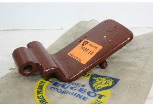 CHARNIERE DE PORTE AVANT...POUR PEUGEOT J7 - Tracauto1950
