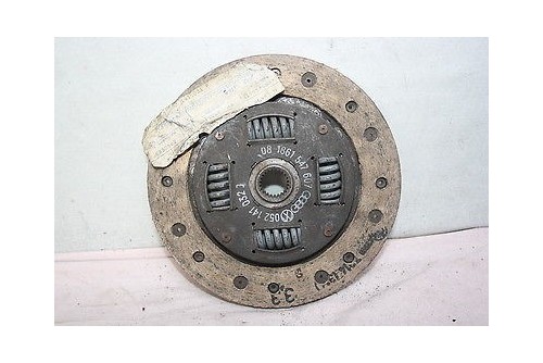 DISQUE D'EMBRAYAGE 24 CANNELURES DIAMETRE 180mm NEUF...VW GOLF 6CV...