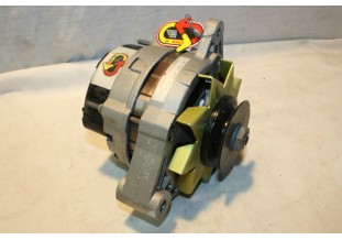 ALTERNATEUR 12V BOSCH 0986031871...RENAULT R14 R14 L - Tracauto1950