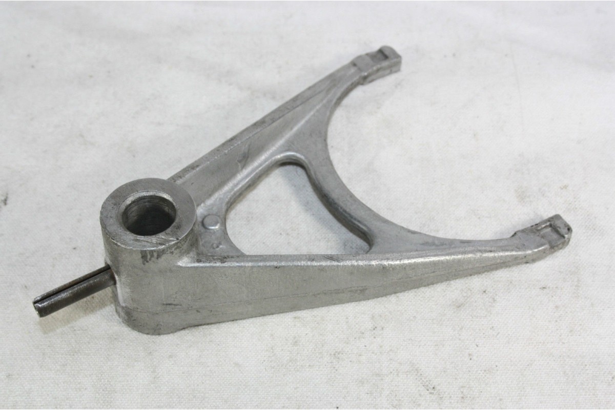 FOURCHETTE D' EMBRAYAGE ...RENAULT PEUGEOT CITROEN SIMCA PANHARD -...
