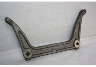 SUPPORT DE MOTEUR AVANT...PEUGEOT 403 - Tracauto1950