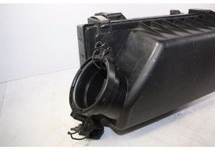 BOITIER DE FILTRE A AIR SAAB 4235214...POUR SAAB 900 II 2.3 SE CABR...