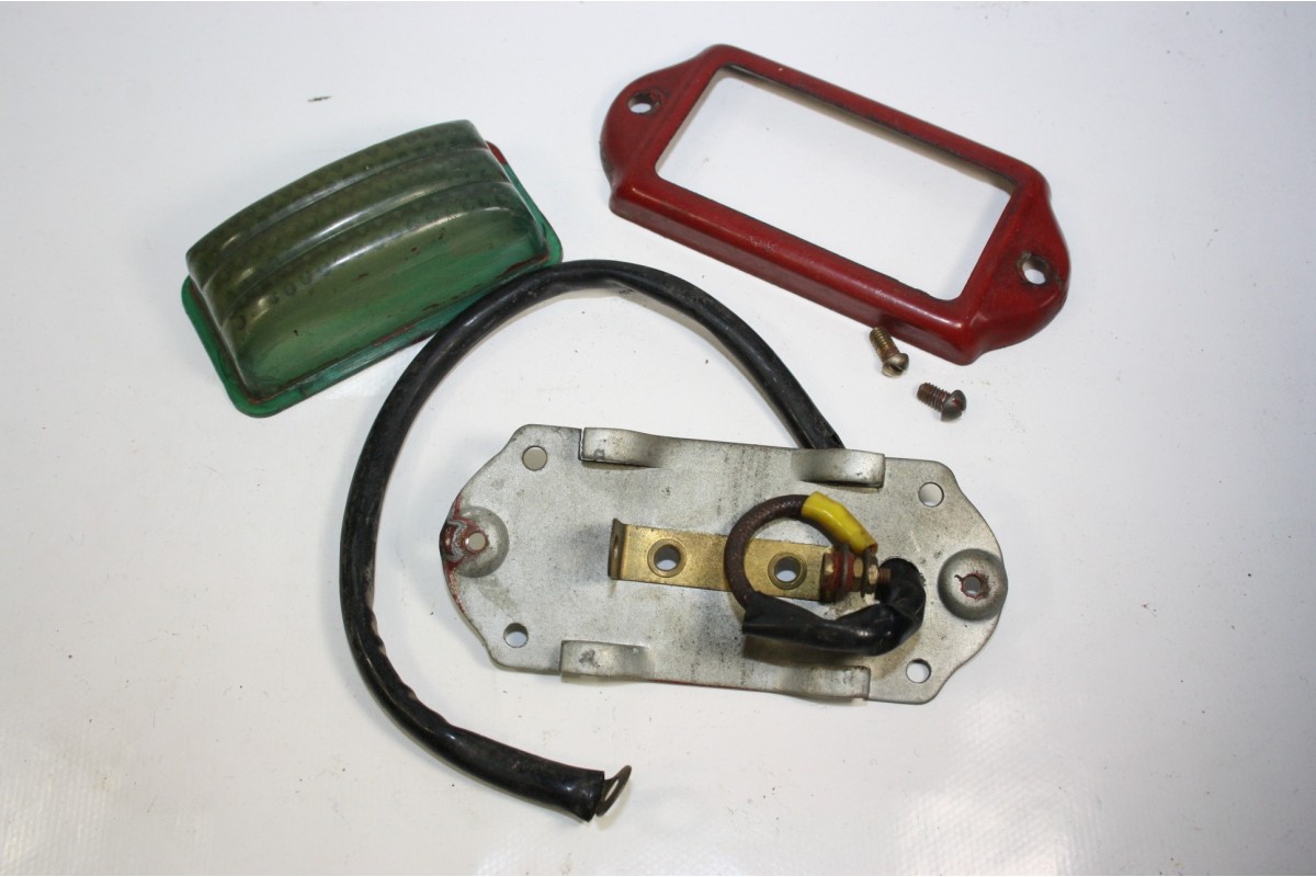 FEU DE GABARIT MAD...CAMIONS UTILITAIRES AUTOS - Tracauto1950