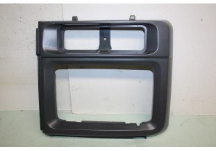 ENTOURAGE DE PHARE DROIT...CITROEN C25 - Tracauto1950