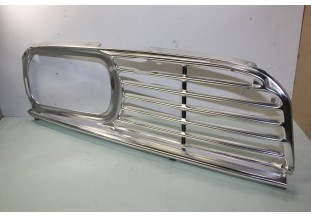 CALANDRE AVANT DROIT...RENAULT R16 - Tracauto1950