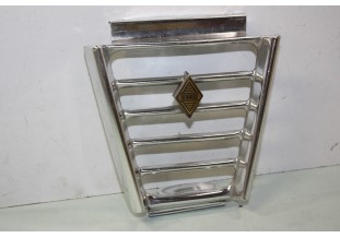 CENTRE DE CALANDRE...RENAULT R16 - Tracauto1950