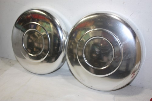 LOT DE 2 ENJOLIVEURS DE ROUE D/235mm...HILLMAN HUNTER AVENGER - Tra...