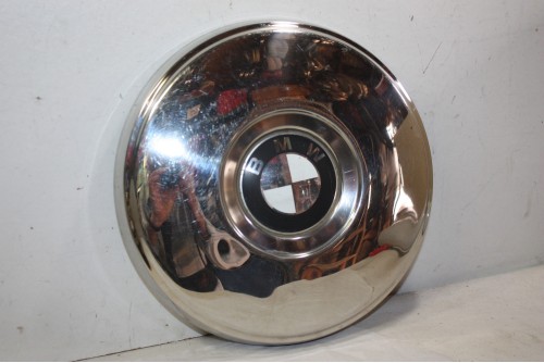 ENJOLIVEUR DE ROUE D/268mm...BMW 1602 2002 1800 1802 - Tracauto1950