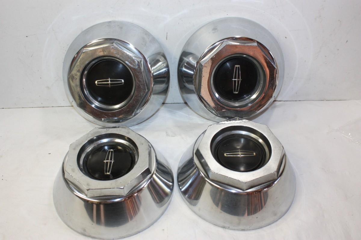 JEU DE 4 CENTRE DE ROUE D/175mm...LINCOLN CONTINENTAL MARK V - Trac...