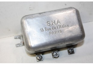REGULATEUR SNA ED3 S61 12V POUR DYNAMO...HOTCHKISS CITROEN DALAHAYE...