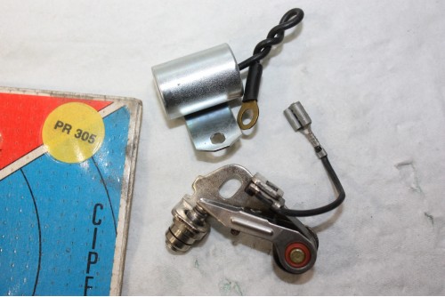 KIT RUPTEURS/CONDENSATEUR PR 305 POUR ALLUMEUR PARIS-RHONE...PEUGEO...