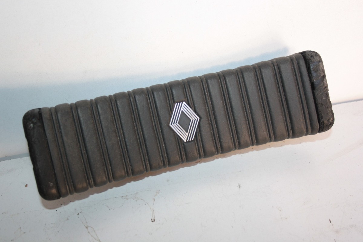 CENTRE DE VOLANT...RENAULT R5 R1222