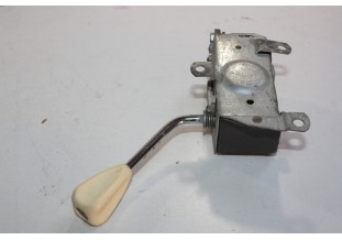 COMMODO DE CLIGNOTANT AXO 570 6V...CITROEN  ID DS BERLINE/BREAK/CAB...