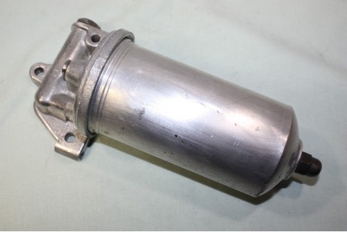 SUPPORT DE FILTRE A HUILE...PEUGEOT 404 ESSENCE 1960/1967 - Tracaut...