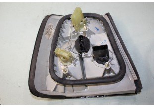 FEU ARRIERE DROIT HELLA 444-1903...BMW E34 1988-1995