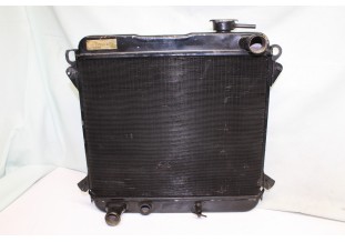 RADIATEUR REFROIDISSEMENT MOTEUR CHAUSSON...PEUGEOT 204 304 ??? - T...