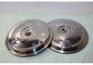 LOT DE 2 ENJOLIVEURS DE ROUE D/215mm...RENAULT R16 R4