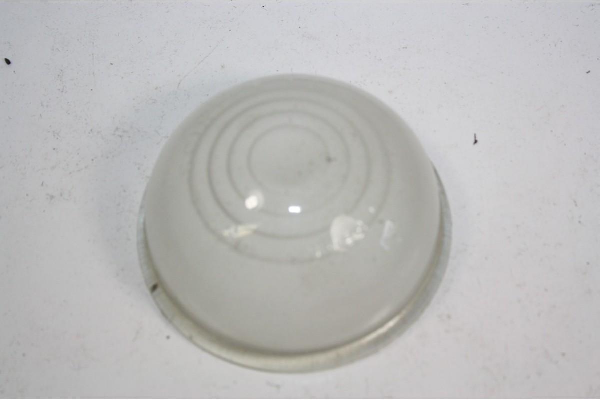 CABOCHON DE FEU AV EN VERRE SCINTEX...AUTOS DIVERS ANCIENNES