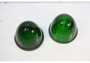 PAIRE DE CABOCHONS DE FEUX EN VERRE SEIMA...AUTOS DIVERS COLLECTIONS