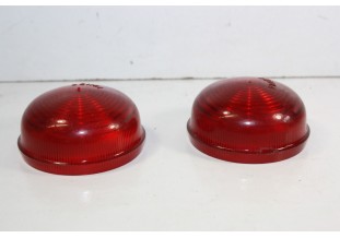 PAIRE DE CABOCHONS DE FEU ARRIERE SEIMA...AUTOS UTILITAIRES CARAVANES DIVERS