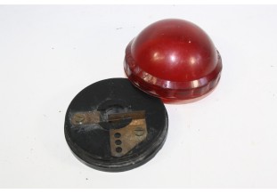 FEU ARRIERE L'ETANCHE...AUTOS UTILITAIRE CARAVANE DIVERS