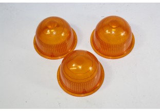 LOT DE 3 CABOCHONS CLIGNOTANT...AUTOS UTILITAIRES CARAVANES DIVERS