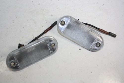 FEU AVANT CLIGNOTANT / VEILLEUSE  SCINTEX...AUTOS ANCIENNES / COLLECTIONS DIVERS