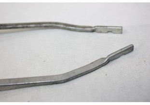 PAIRE DE BRAS D'ESSUIE-GLACE SEV MARCHAL L/300mm...AUTOS ANCIENNES...