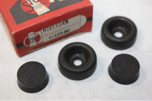 NECESSAIRE DE REPARATION DE CYLINDRE DE ROUE AR STOP 41245/08...2CV...