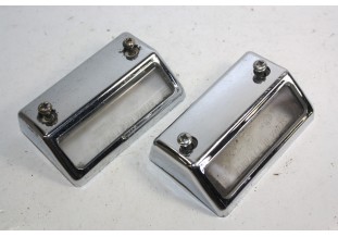 PAIRE DE CABOCHONS D'ECLAIREURS DE PLAQUE SEIMA 40160...CITROEN AMI 8 BREAK