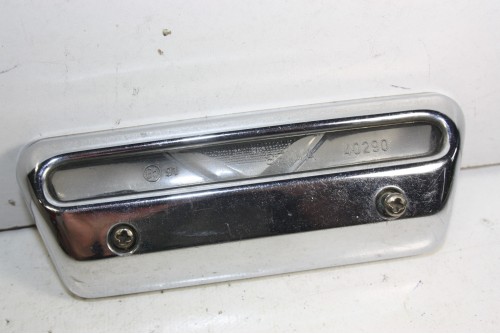 CABOCHON D'ECLAIREUR DE PLAQUE SEIMA 40290...RENAULT R20 R30