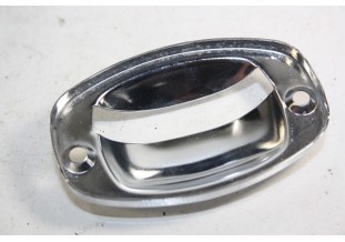 ENTOURAGE CHROME D'ECLAIREUR DE PLAQUE...AUTOS ANCIENNES / COLLECTIONS DIVERS