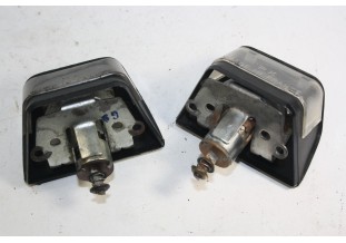 PAIRE D'ECLAIREURS DE PLAQUE PK LMP 2791...RENAULT R4