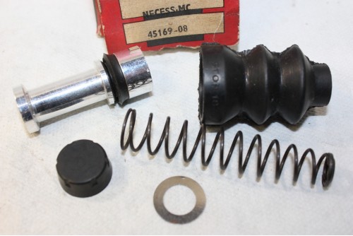 NECESSAIRE DE REPARATION DE MAITRE CYLINDRE D/19mm STOP 45169...AUT...